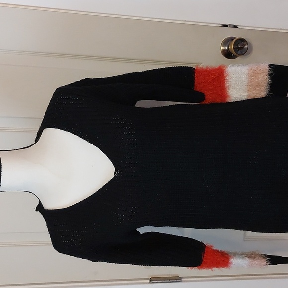 No Comment Black Loose Knit Long Sleeve Tunic Sweater Dress Size S - Picture 2 of 8